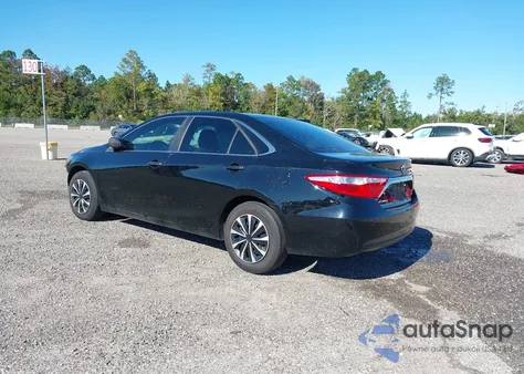 2016 Toyota Camry Le z USA, uszkodzony, nr VIN 4T1BF1FK9GU129729